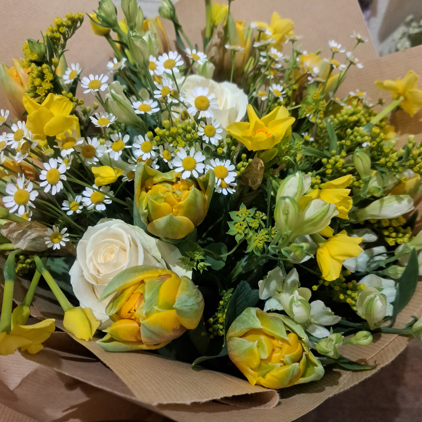 Classic Posy in yellows and creams.